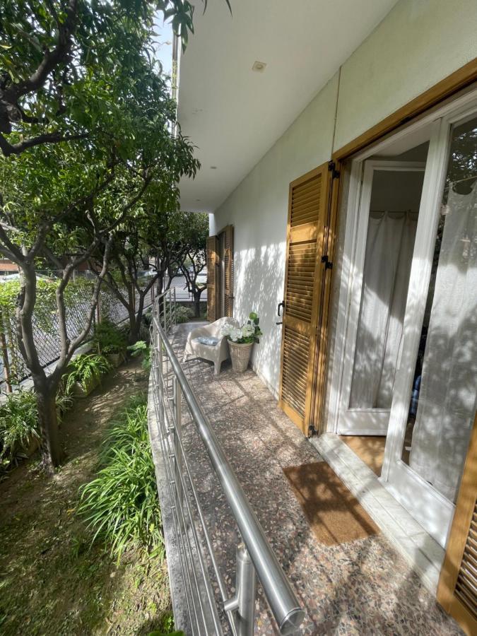 Villa Romana ดิอาโนมารีนา ภายนอก รูปภาพ